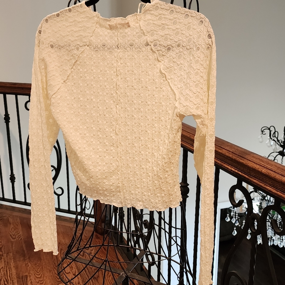 Atelier by Kirious size Large crop top